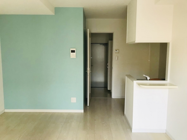 内装「壁紙・クロス」工事とは